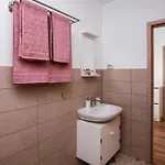 Апартаменты Tiny Garden
