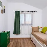 Апартаменты Tiny Garden