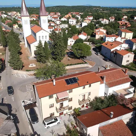 Tiny Garden Daire Medulin