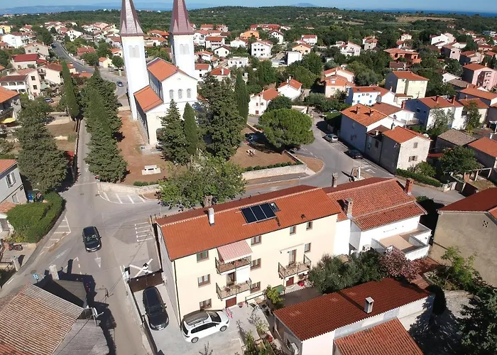 Tiny Garden 아파트 메덜린