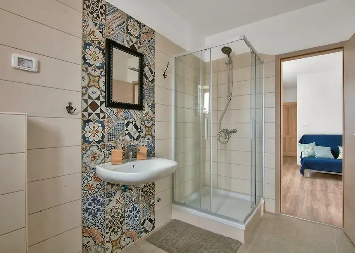 Tiny Garden 아파트