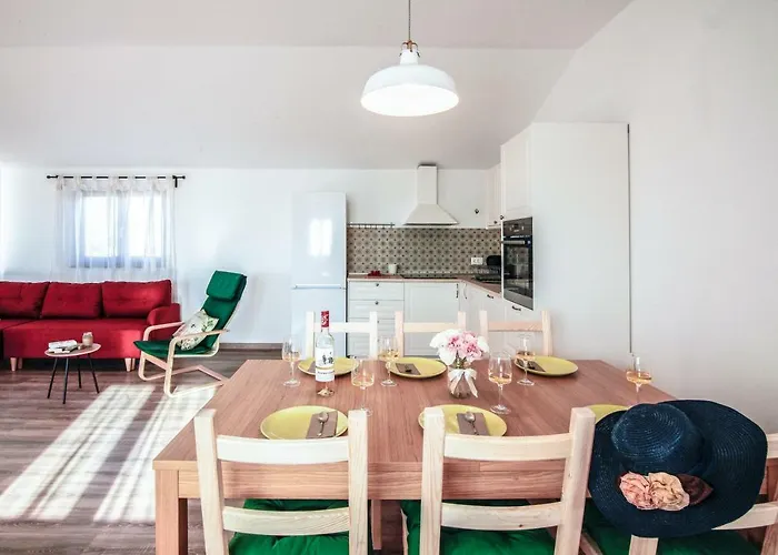 Tiny Garden 아파트 *